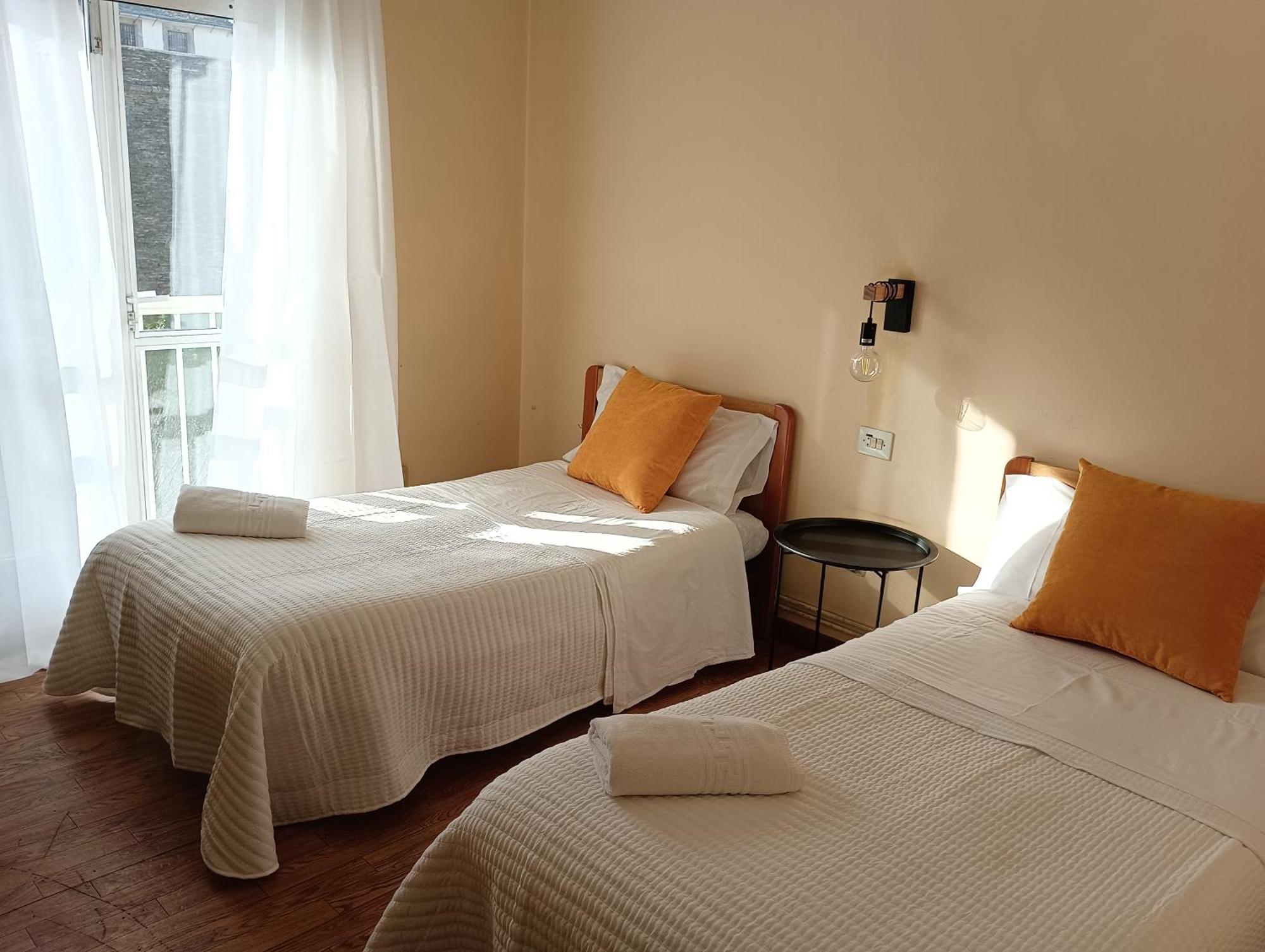 Hostal Pension Mar De Plata ลูโก ภายนอก รูปภาพ