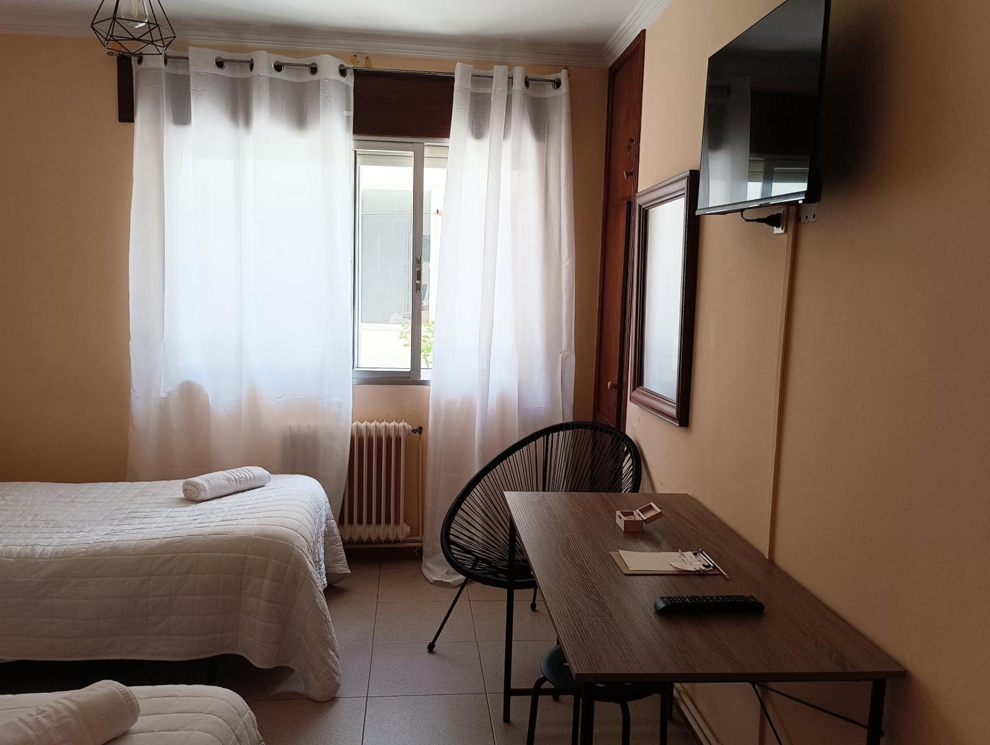 Hostal Pension Mar De Plata ลูโก ภายนอก รูปภาพ